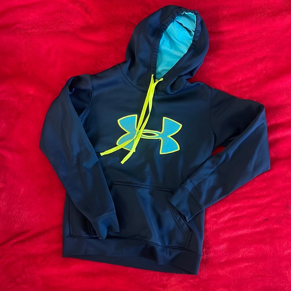 Under armour sweat shirt